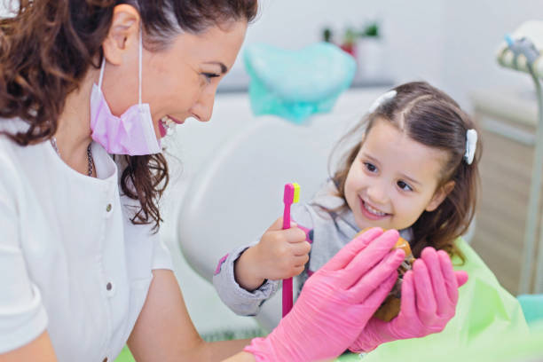 Best Dental Fillings (Composite and Amalgam)  in Parklawn, CA